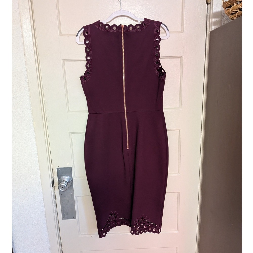 Ted Baker Verita Burgundy Laser Cut Scalloped Sheath Dress Size 3/US 8 - Picture 9 of 10